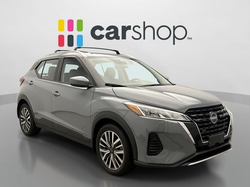 Used 2023 Nissan Kicks SV w/ Exterior Package FWD image 5