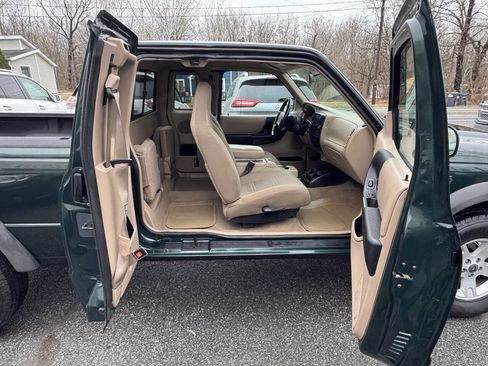 Used 2002 Ford Ranger 4x4 SuperCab image 9