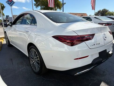 Used 2025 Mercedes-Benz CLA 250 image 9