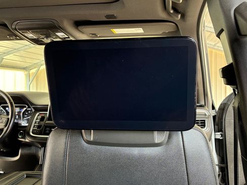 Used 2021 GMC Yukon AT4 w/ AT4 Premium Plus Package AWD/4WD image 32
