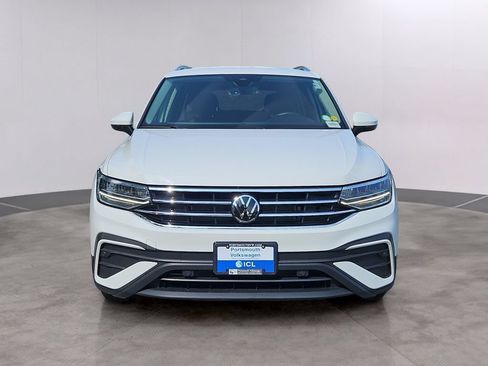 Certified 2022 Volkswagen Tiguan SE AWD/4WD image 2