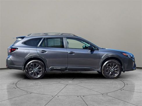 Used 2025 Subaru Outback Onyx Edition XT w/ Popular Package #2 image 13
