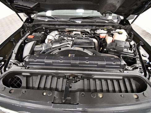 Used 2024 GMC Sierra 2500 SLE w/ SLE Value Package; image 12