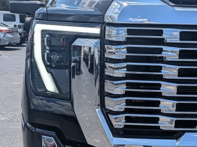 Certified 2026 GMC Sierra 2500 Denali w/ Denali Reserve Package AWD/4WD image 9