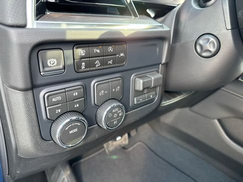 New 2026 Chevrolet Tahoe Premier w/ Sun And Tow Package AWD/4WD image 24