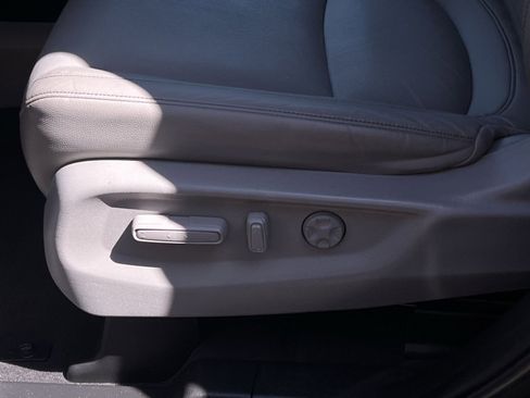 Used 2024 Honda Odyssey Touring image 18
