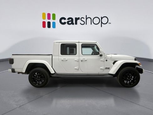 Used 2022 Jeep Gladiator Overland image 6
