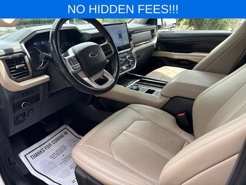 Used 2024 Ford Expedition Limited RWD image 11