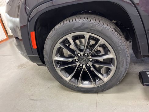 New 2024 Jeep Grand Wagoneer Series II w/ Quick Order Packagew 28T image 17