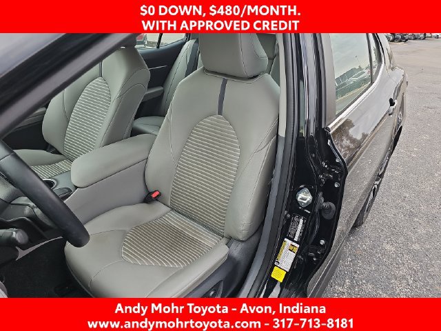 Used 2024 Toyota Camry SE w/ Convenience Package FWD image 10