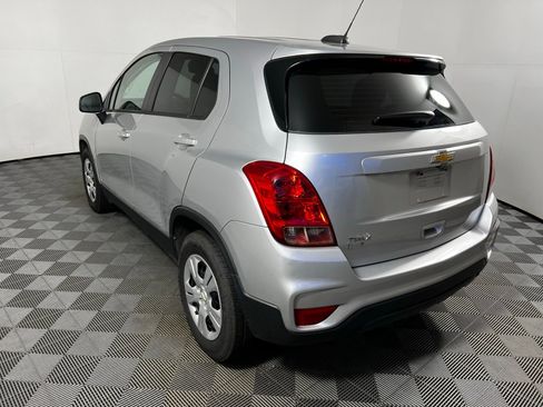 Used 2017 Chevrolet Trax LS image 7