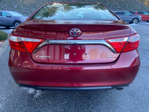 Used 2017 Toyota Camry SE image 35