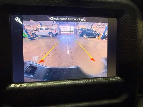 Used 2021 Jeep Gladiator Sport AWD/4WD image 13