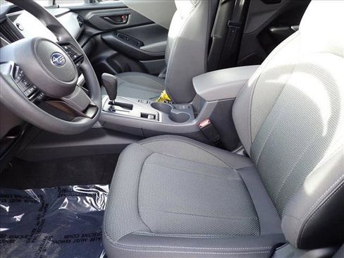 Used 2024 Subaru Crosstrek 2.0i Premium image 12