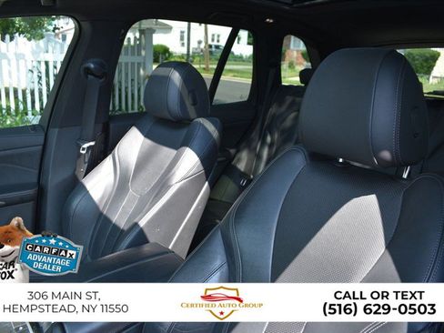 Used 2021 BMW X5 xDrive40i AWD/4WD image 9