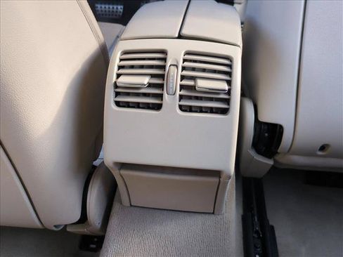 Used 2014 Mercedes-Benz E 550 Cabriolet image 18