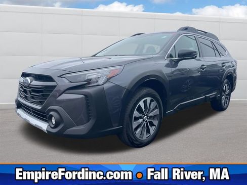 Used 2024 Subaru Outback Limited XT image 1