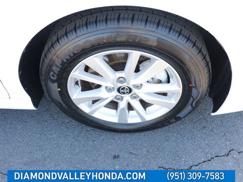 Used 2025 Toyota Camry LE image 23