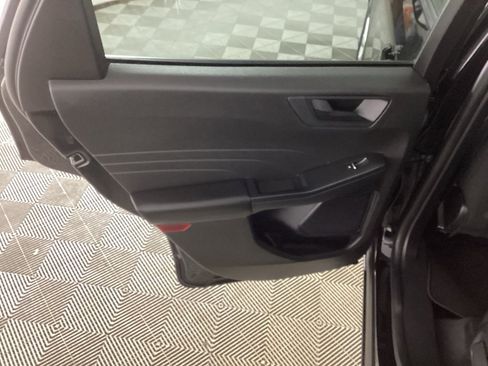 Used 2023 Ford Escape Active image 13