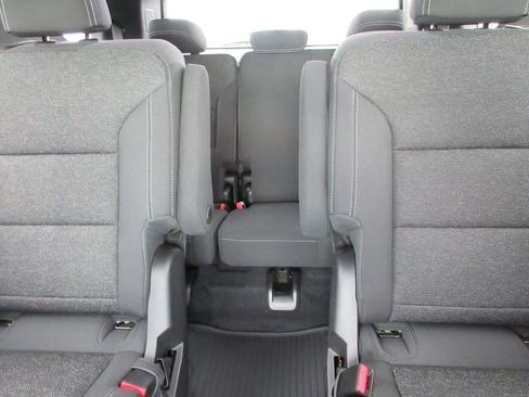 New 2026 Chevrolet Traverse LT w/ Driver Confidence Package FWD image 18