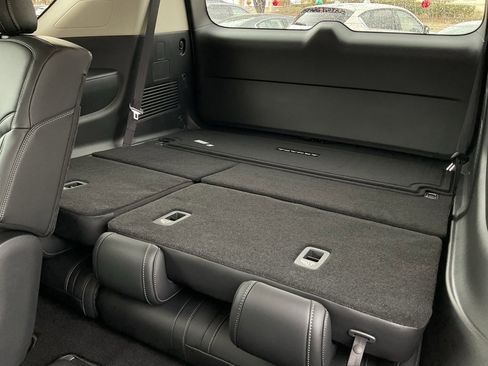 New 2026 Nissan Armada SV image 19