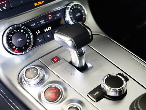 Used 2011 Mercedes-Benz SLS AMG Coupe image 27