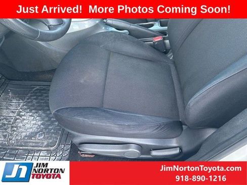 Used 2014 Nissan Juke S image 6