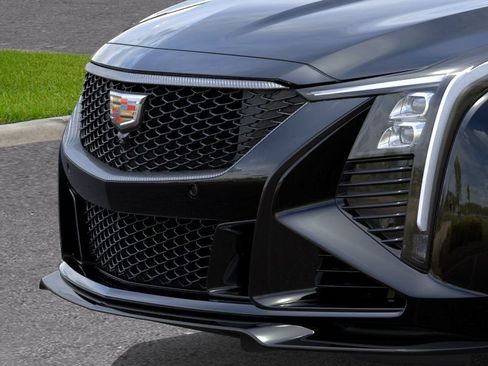New 2026 Cadillac CT5 V Blackwing w/ Carbon Fiber 2 Package RWD image 13