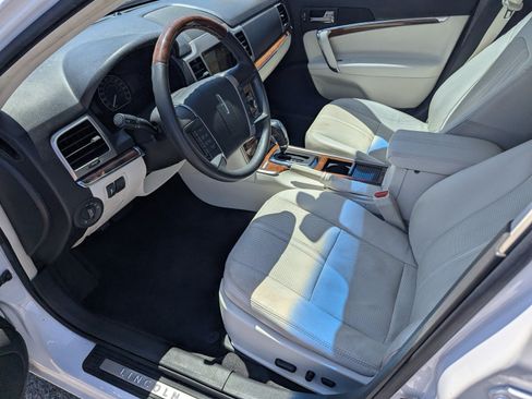 Used 2012 Lincoln MKZ Hybrid FWD image 9