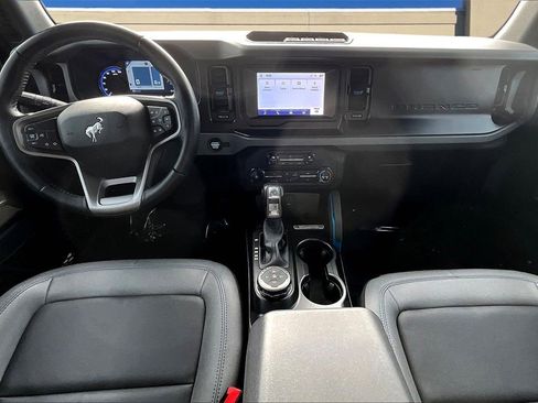 Used 2023 Ford Bronco Black Diamond image 7