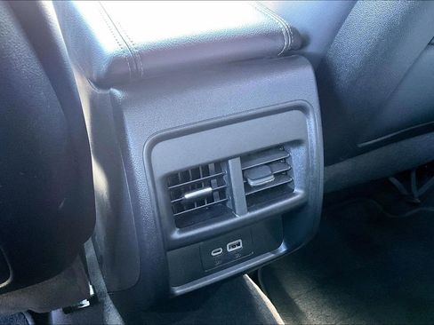 Used 2023 Cadillac XT4 Premium Luxury image 33