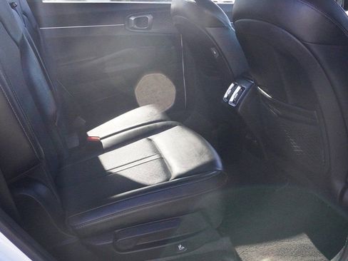 Used 2022 Kia Sorento S w/ Panoramic Sunroof Package image 34