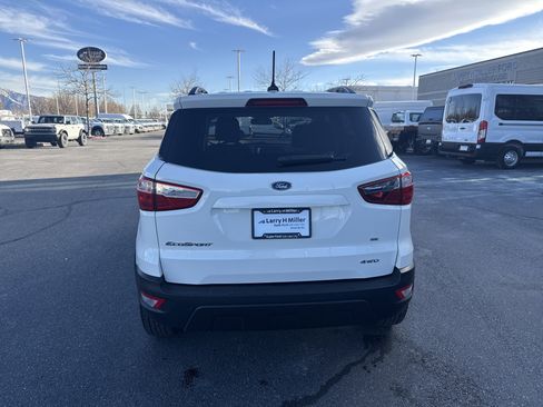 Used 2018 Ford EcoSport SE w/ SE Cold Weather Package image 4