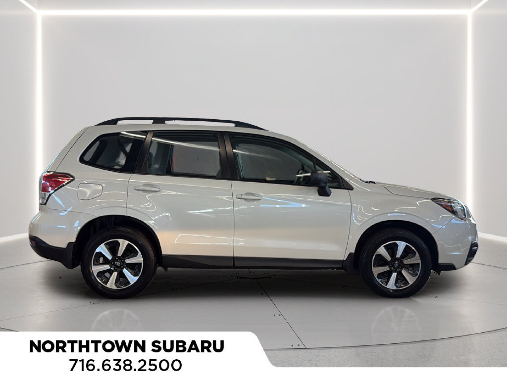 Used 2018 Subaru Forester 2.5i w/ Alloy Wheel Package AWD/4WD image 6