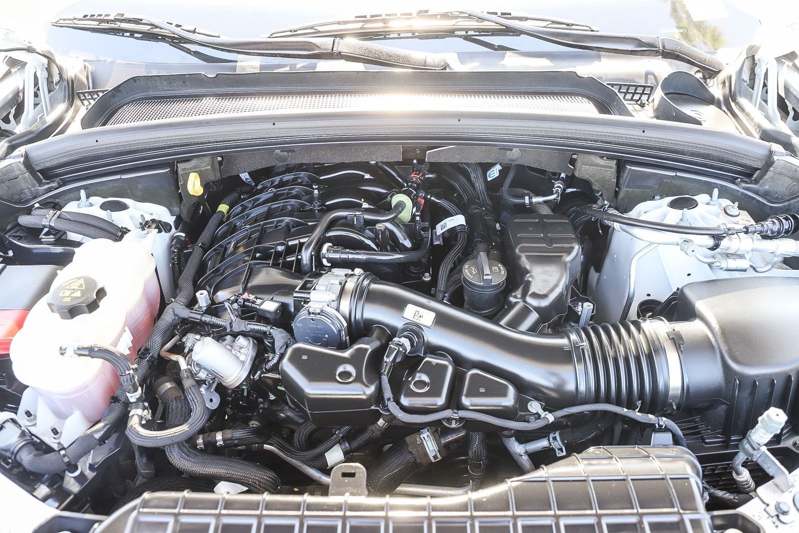 Used 2022 Jeep Grand Cherokee L Laredo RWD image 28