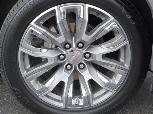 Used 2023 GMC Sierra 1500 Denali w/ Denali Reserve Package AWD/4WD image 13