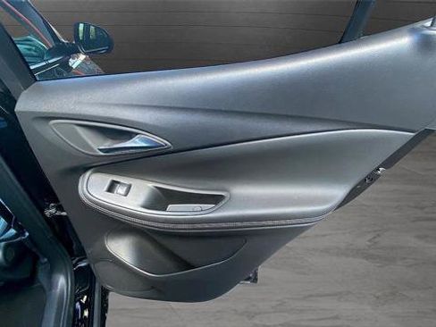 Used 2024 Buick Encore GX Sport Touring image 30