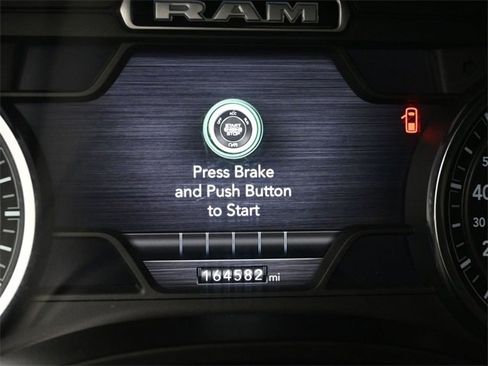 Used 2020 RAM 1500 Laramie image 14