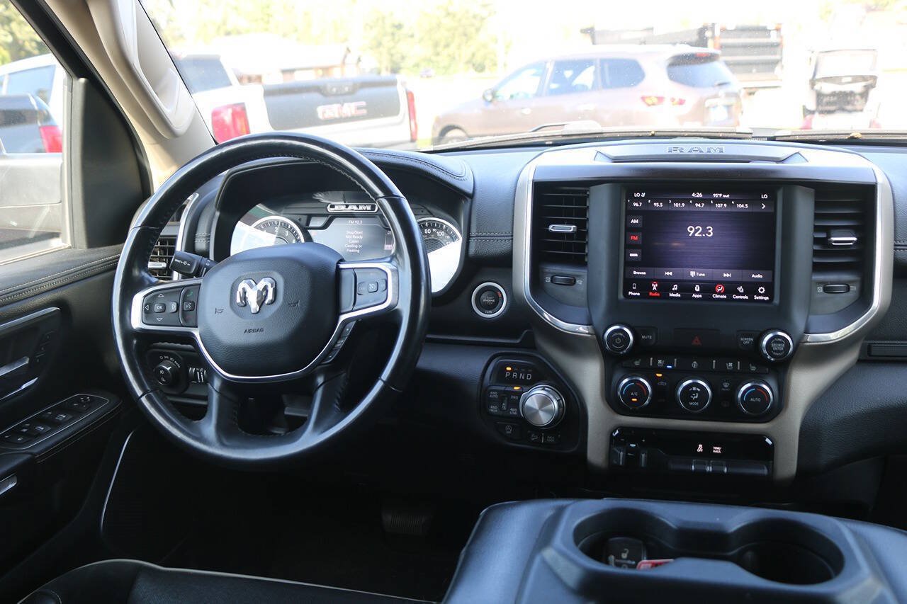 Used 2021 RAM 1500 Laramie w/ Off Road Group AWD/4WD image 16