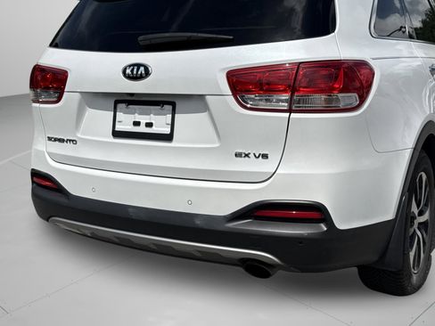 Used 2017 Kia Sorento EX w/ EX V6 Premium Package FWD image 31