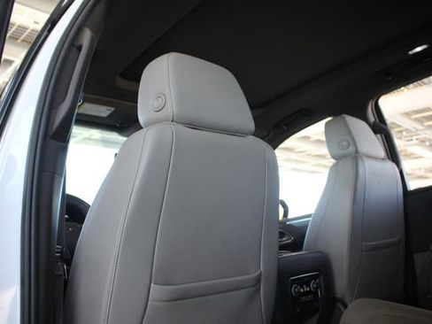 Used 2022 Chevrolet Tahoe Z71 image 26