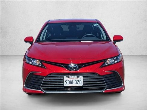 Used 2023 Toyota Camry LE w/ Convenience Package FWD image 2