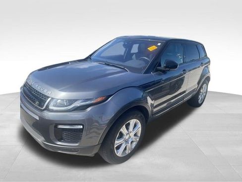 Used 2016 Land Rover Range Rover Evoque SE AWD/4WD image 3