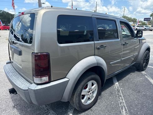 Used 2007 Dodge Nitro SXT RWD image 5