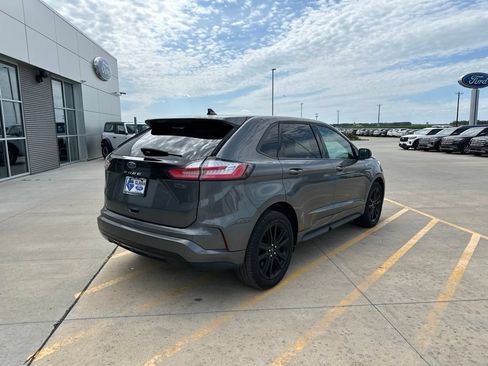 Used 2023 Ford Edge ST-Line AWD/4WD image 7