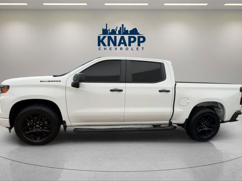 Used 2024 Chevrolet Silverado 1500 Custom w/ Turbomax Blackout Package image 2
