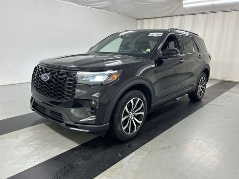 Used 2026 Ford Explorer ST-Line AWD/4WD image 5