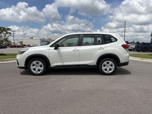 Used 2021 Subaru Forester AWD/4WD image 2