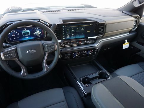 New 2026 Chevrolet Silverado 2500 ZR2 w/ LPO, Dark Essentials Package image 13