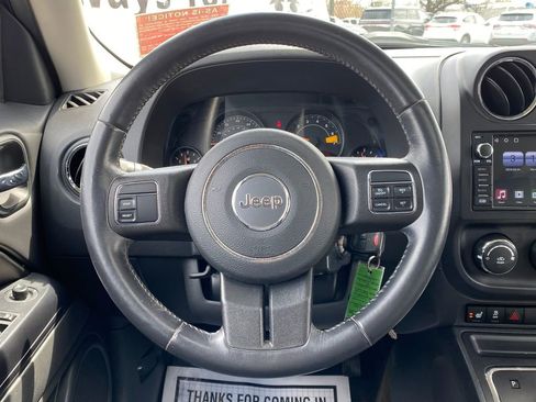 Used 2017 Jeep Patriot 4WD image 21